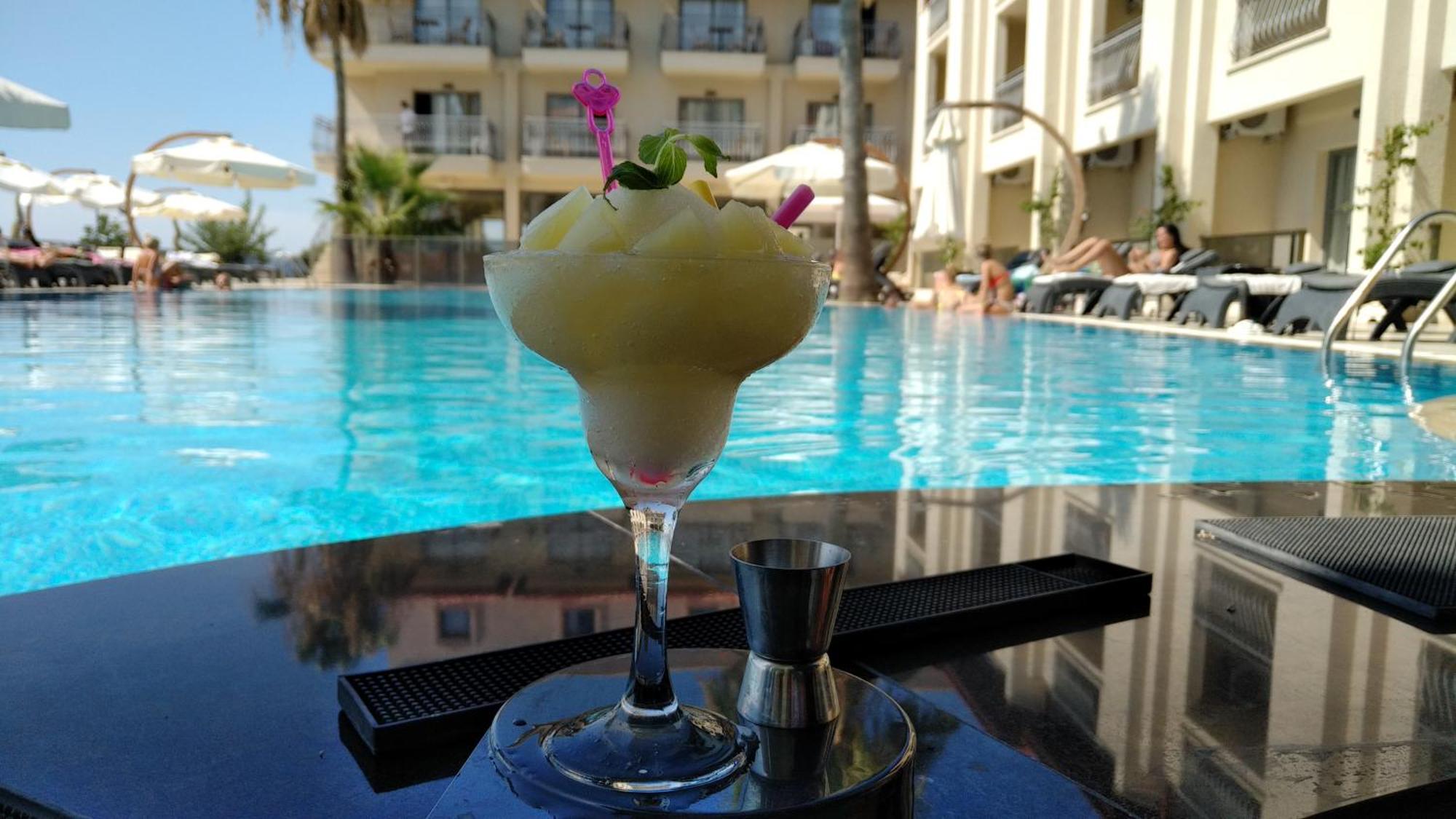 Neopol 3* Kuşadası