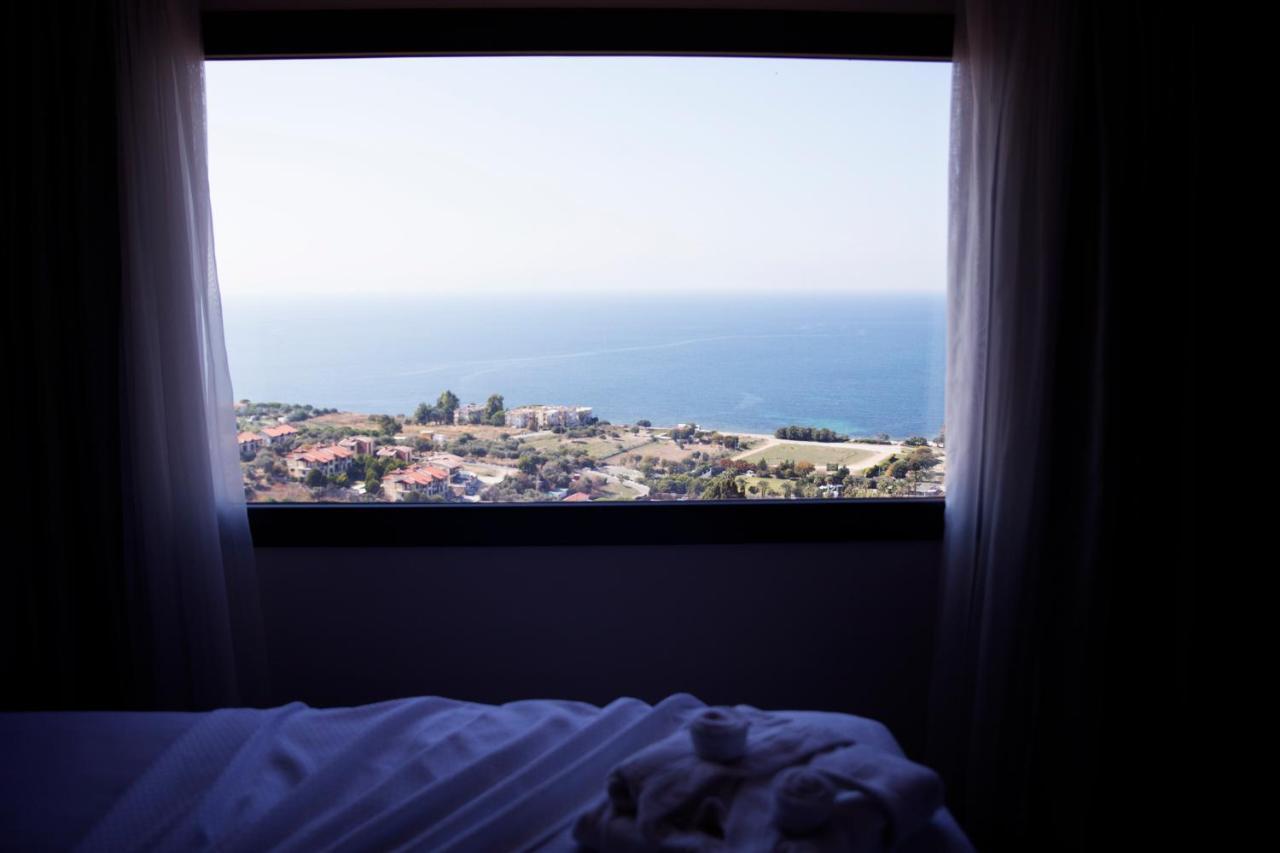 Neopol Hotel Kuşadası