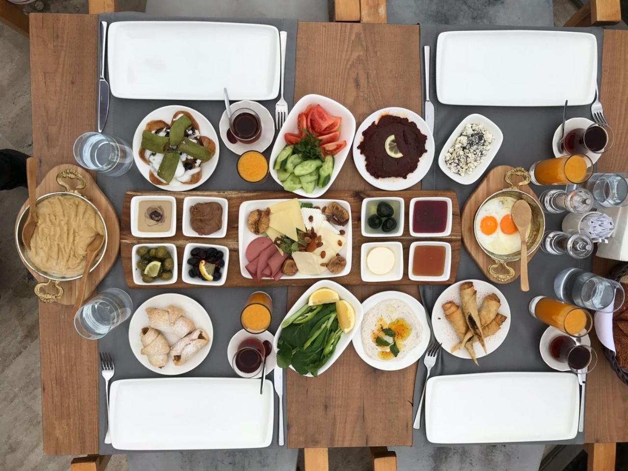Hotel Neopol Kuşadası