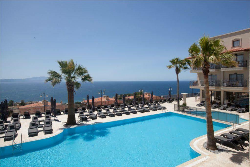 Neopol Hotel 3*